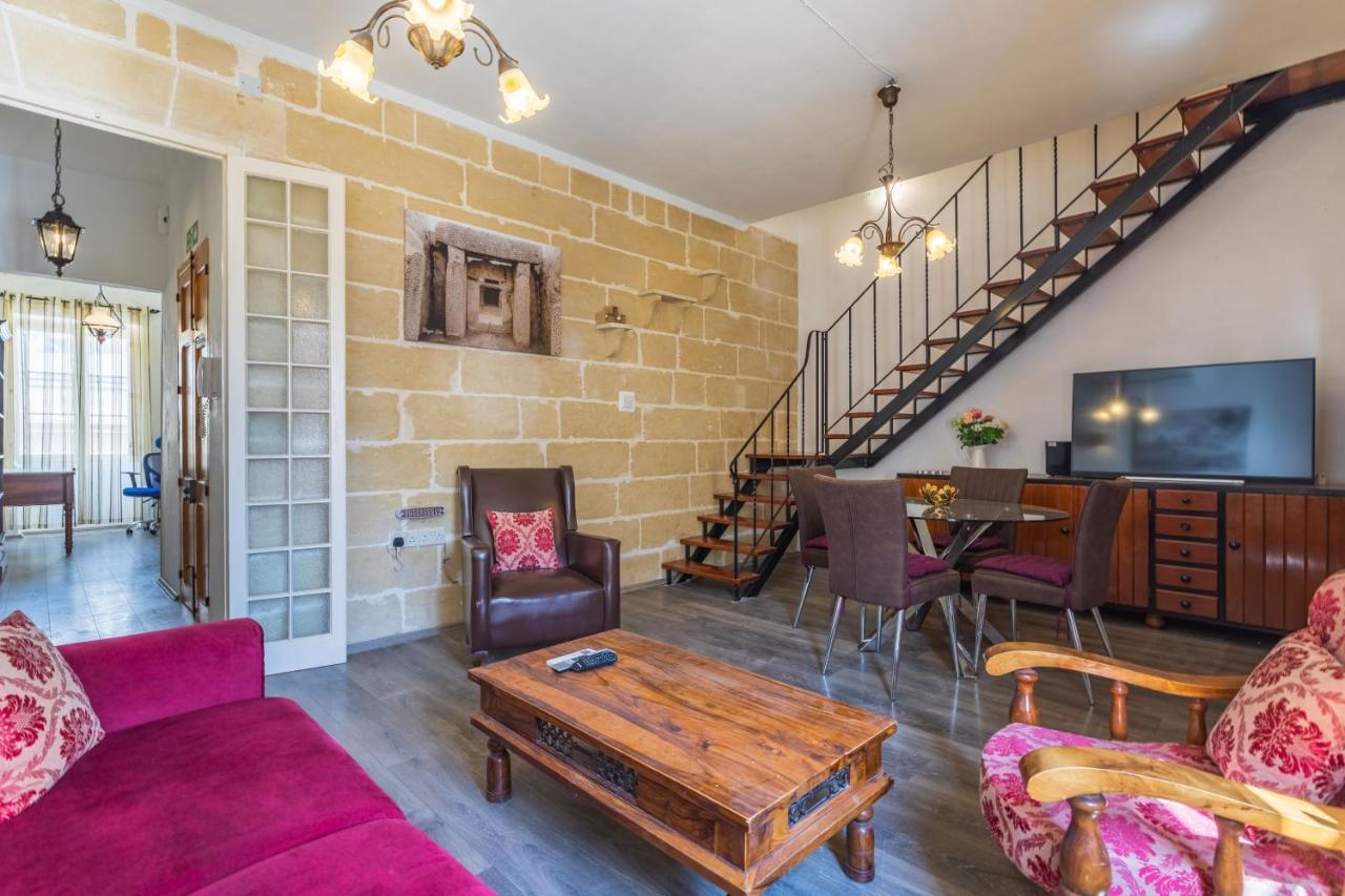 Charming Duplex Apartment In The Centre Of Sliema Eksteriør bilde